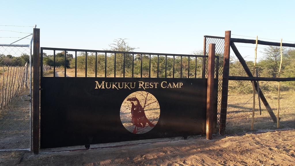 Mukuku Rest Camp Hotel Shimweghe Kültér fotó